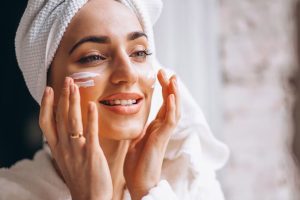 Dermatologists’ Advice on Managing Sensitive Skin