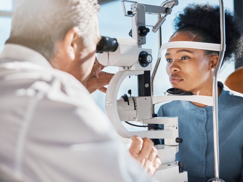 Ophthalmologists vs Optometrists: Know the Difference